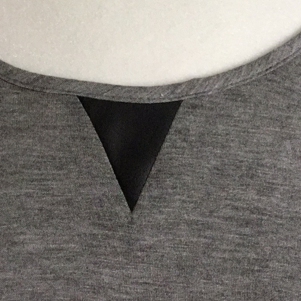 Gray Tank with faux leather trim - Picture 2 of 5
